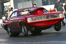 Richard Sciosca Hemi Cuda Suffered A Nitrous Blast But Sat On The Bump After Third Qualifier